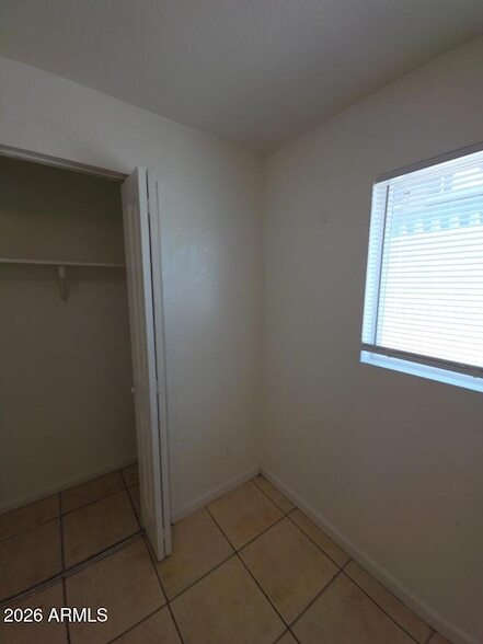Building Photo - 4829 N 37th Ave