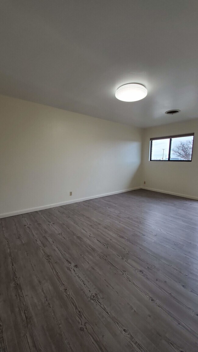 Monroe Street Apts 901 S Monroe St Tucumcari NM 88401 Apartment Finder