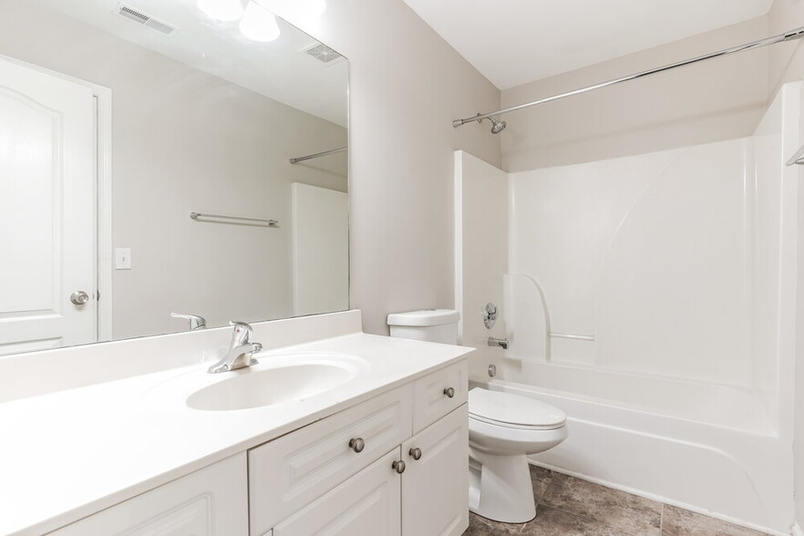 Building Photo - 542 Pippin Dr