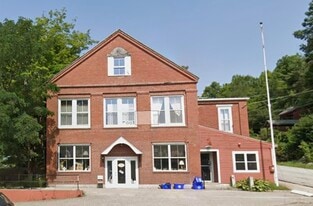 Building Photo - 178 Main St