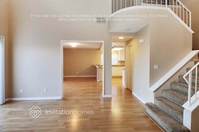 Building Photo - 1225 Rio Cresta Way