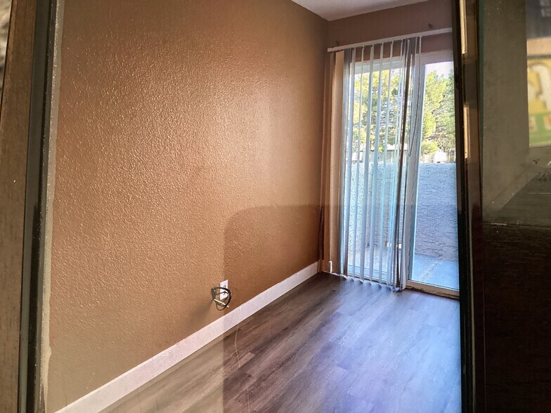 Building Photo - 2986 Juniper Hills Blvd