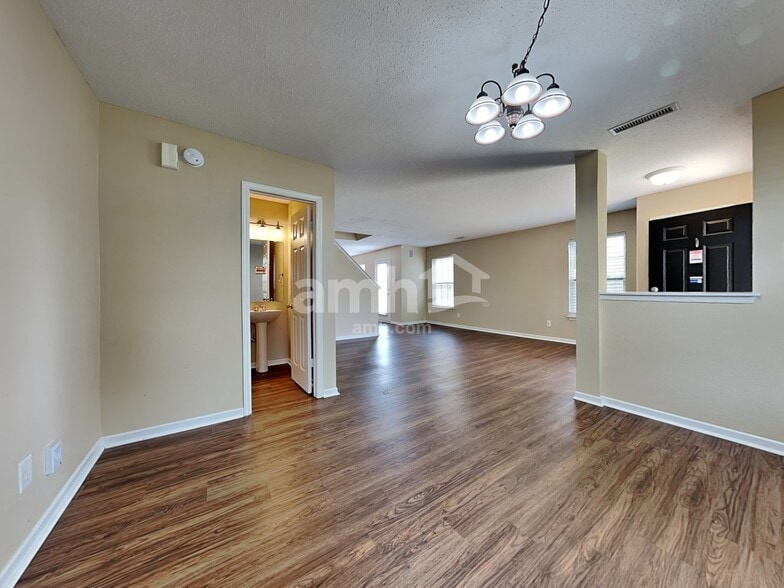 Building Photo - 12655 Endurance Dr