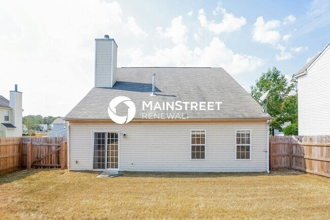 Building Photo - 4 Bedroom Pet-Friendly Home in Charlotte, ...