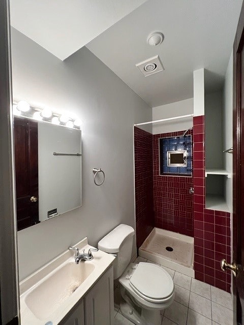 Building Photo - 1231 N Greenview Ave