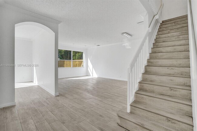 Building Photo - 2508 Cardaman Ave