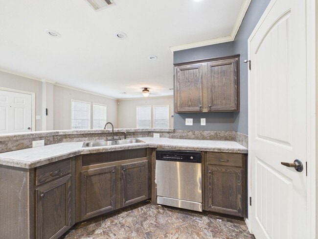 Building Photo - Charming 3 bedroom home in Lafayette!