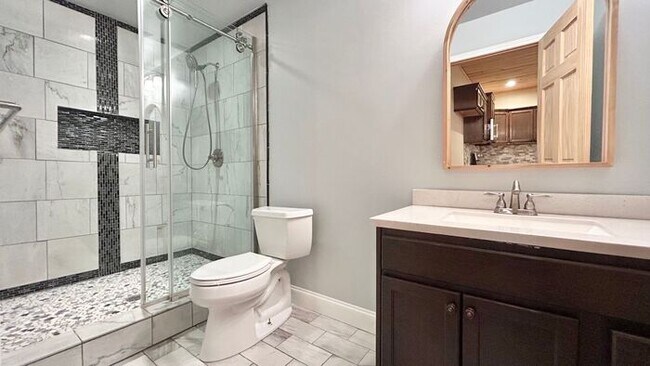 Building Photo - Stunning Cumming Executive Home, Hand Scraped Hardwoods, Custom Upgrades!