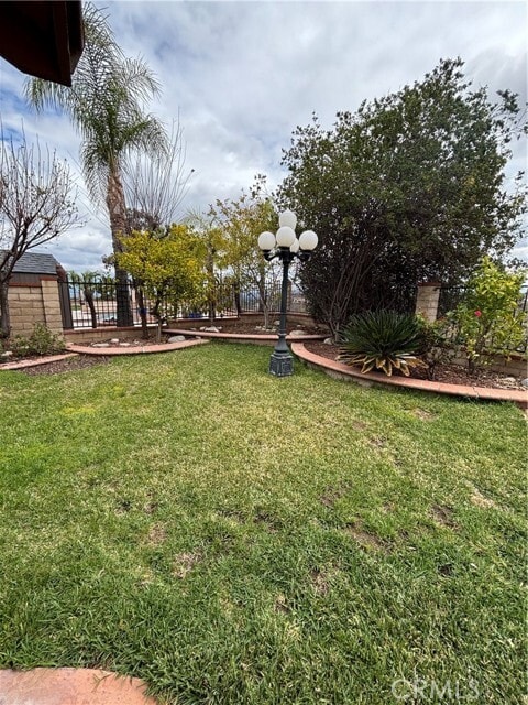 Building Photo - 17092 Whispering Brook Way