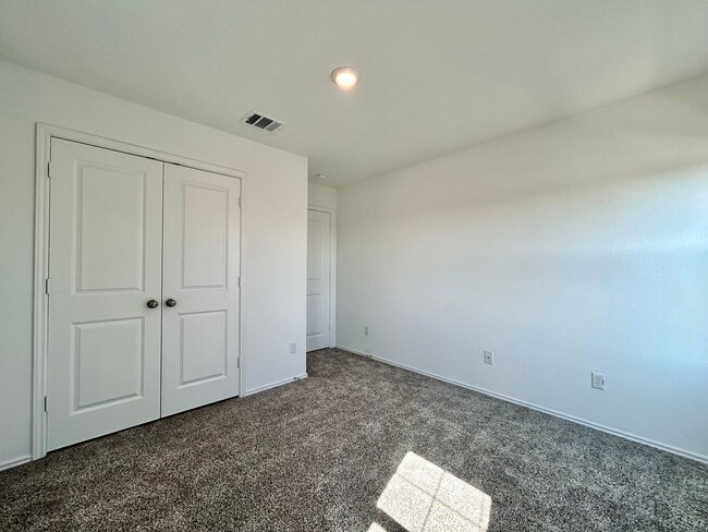 Building Photo - Spacious 4/BR 2.5/BA Two-Level Home with 3-Car Garage & Covered Deck