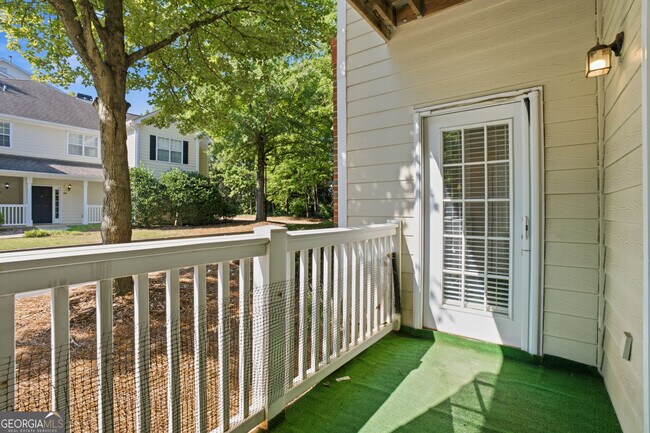 Building Photo - 512 Spring Heights Ln