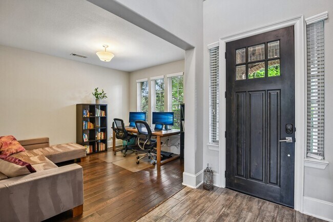 Building Photo - 5306 Linden Field Ct