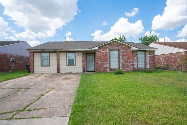 Primary Photo - 3914 Ripplebrook Dr