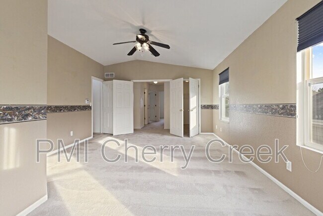 Building Photo - 20410 E Bellewood Pl