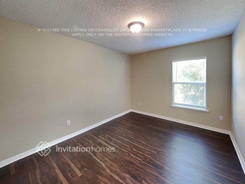 Building Photo - 327 John's Creek Pkwy