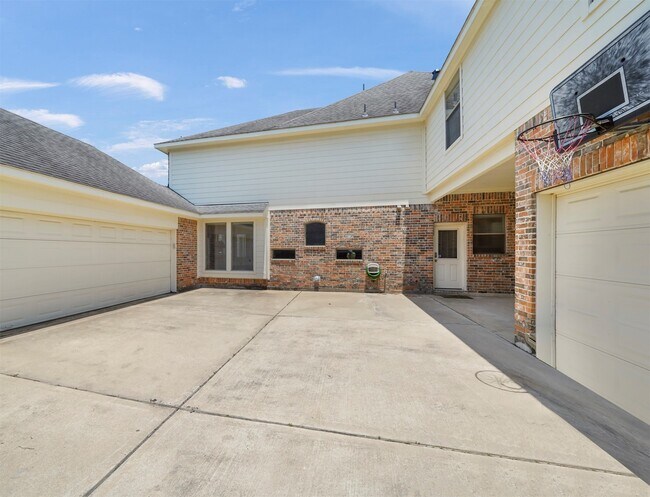 Building Photo - 3826 Bell Hollow Ln