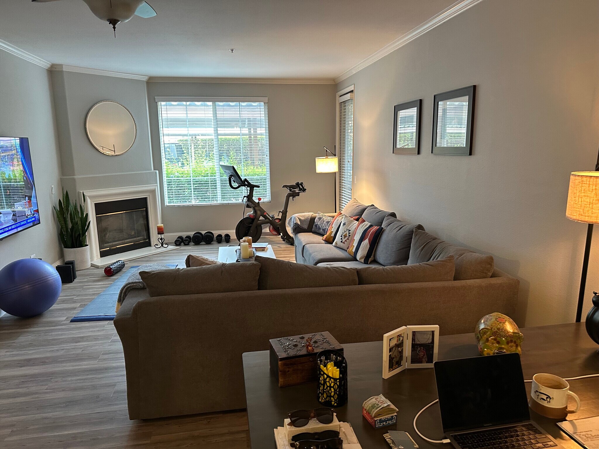 Living room - 12370 Carmel Country Rd