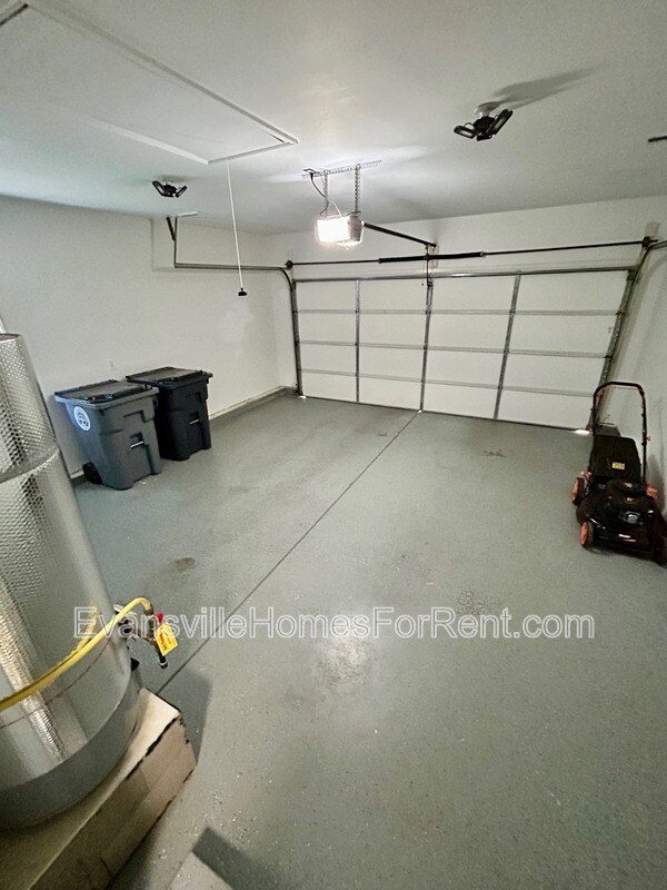 Building Photo - 2306 Jewel Ct