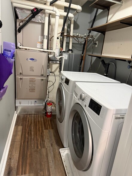 Laundry Room - 87 Village Dr