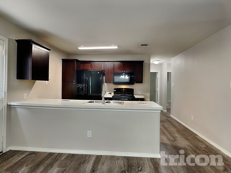 Building Photo - 8525 Amistad Cove