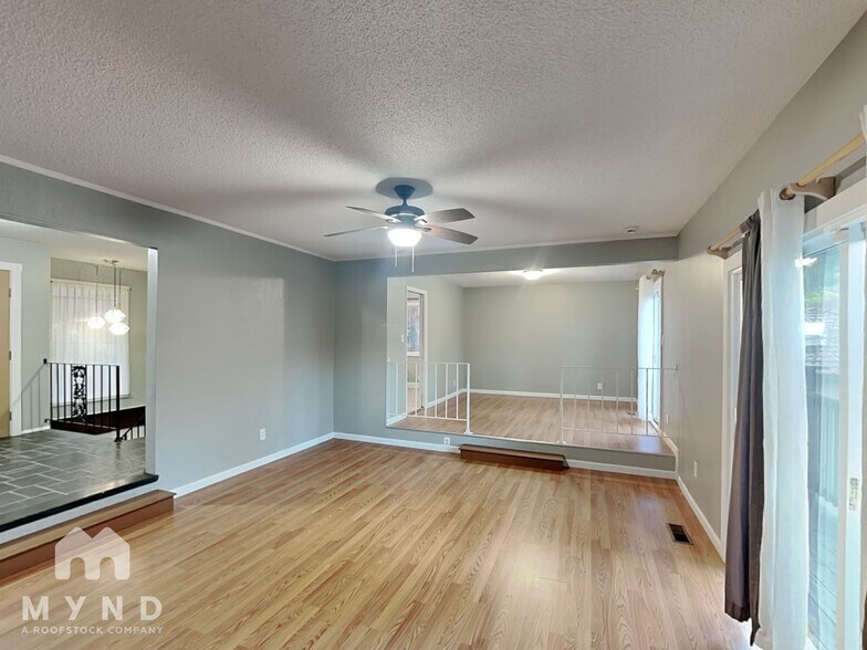 Building Photo - 4730 Sequoyah Rd