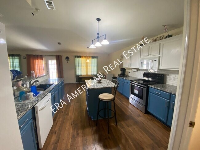 Building Photo - 7226 Zoe Cir