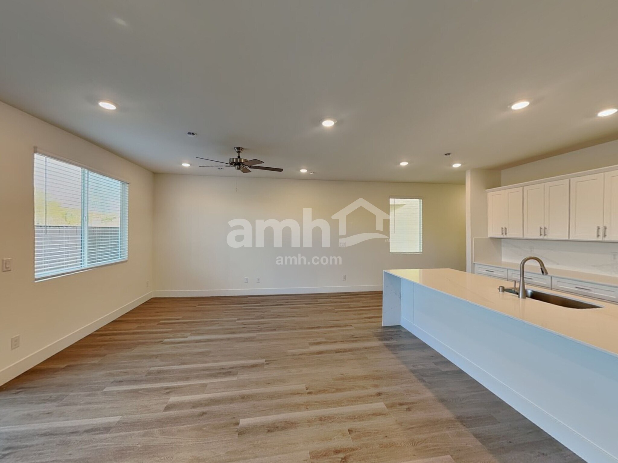 Building Photo - 7794 Hickory King Ave