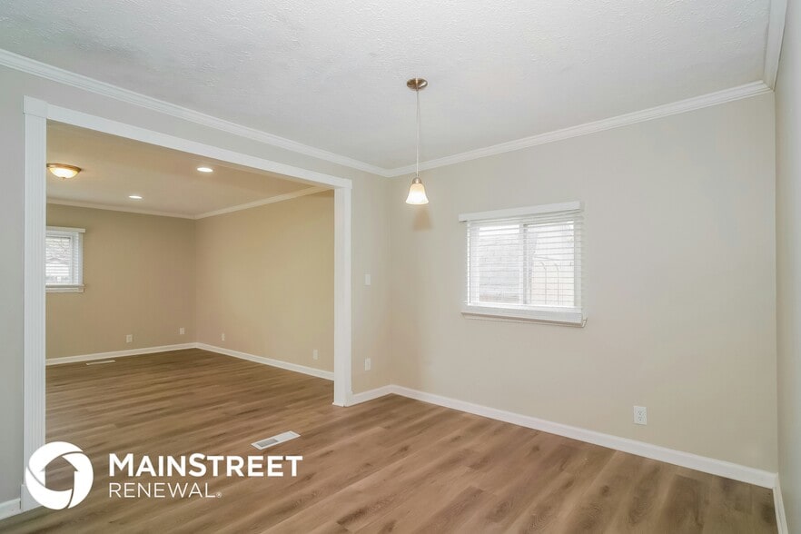 Building Photo - 1290 Tanglewood Dr