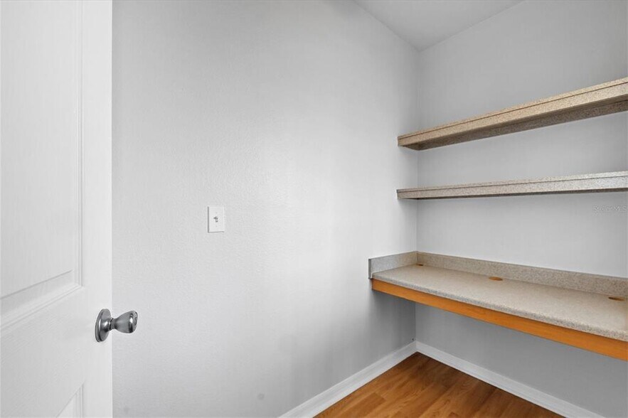 Building Photo - 1010 Villagio Cir