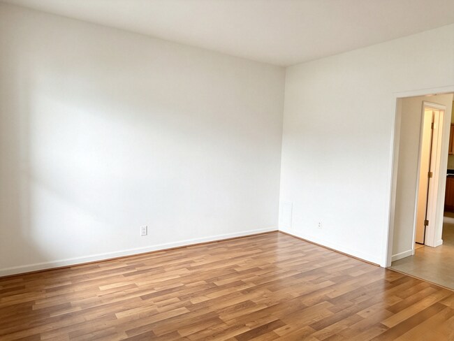 Building Photo - Well-maintained 3B2.5B house near Purdue campus