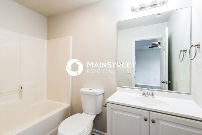Building Photo - 3 Bedroom Pet-Friendly Home in Sellersburg, IN with Main Street Renewal