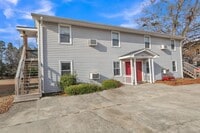 Building Photo - Cozy 2 bedroom in West Columbia comfort and convenience