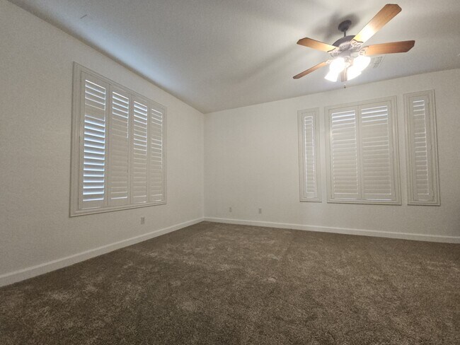 Building Photo - 1701 E Kramer St