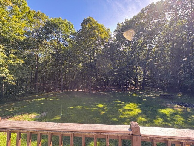 Building Photo - Charming 3 bedroom 2 bath in Porters Corner #