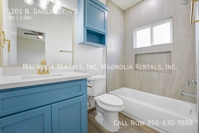 Building Photo - 5201 N Dahlia St