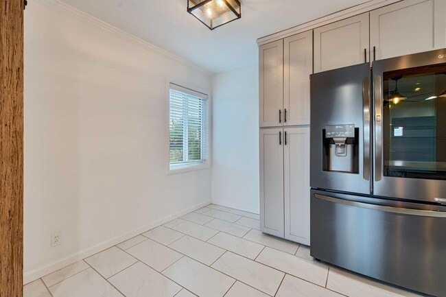 Building Photo - Charming Fully Remodeled 3-Bedroom Home wi...