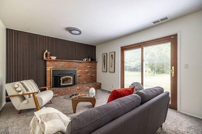 Building Photo - 2445 Olentangy Dr