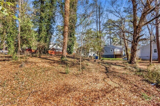 Building Photo - 1271 Lorenzo Dr SW