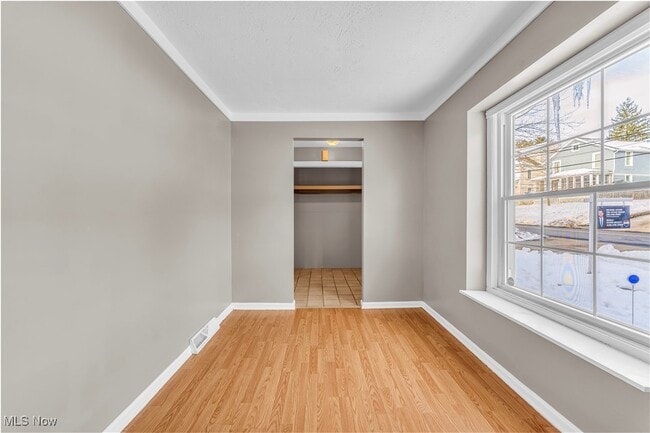 Building Photo - 117 Cleveland St