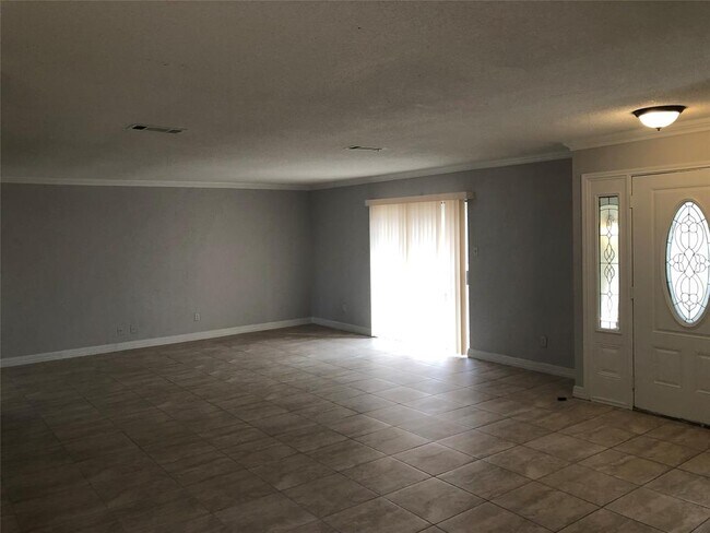 Building Photo - 4911 Algernon Dr