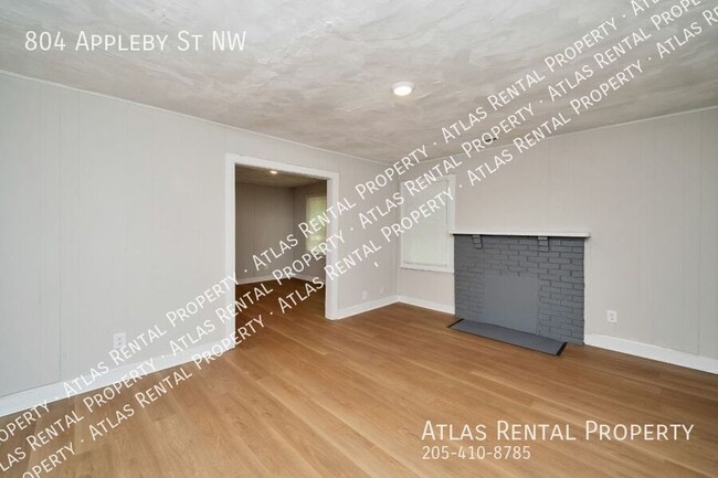 Building Photo - 804 Appleby St NW