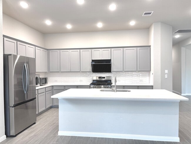 Building Photo - 30366 Centipede Grv Ln