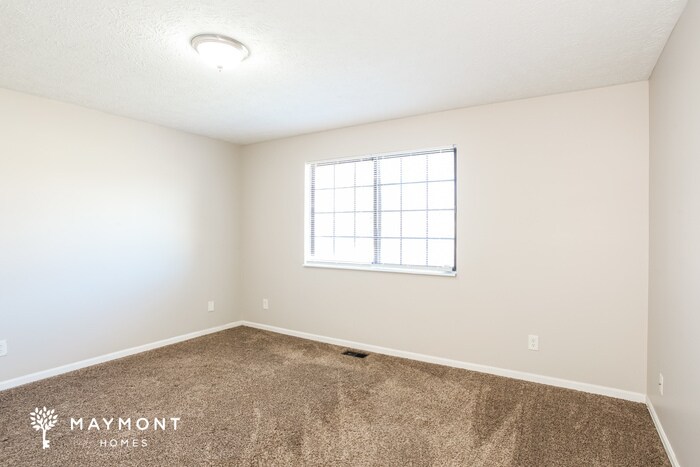 Building Photo - 4132 Luxembourg Cir E