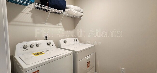 Building Photo - 336 Sinclair Ct