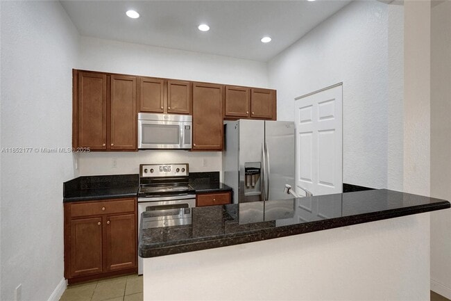 Building Photo - 1401 SW 147th Ter