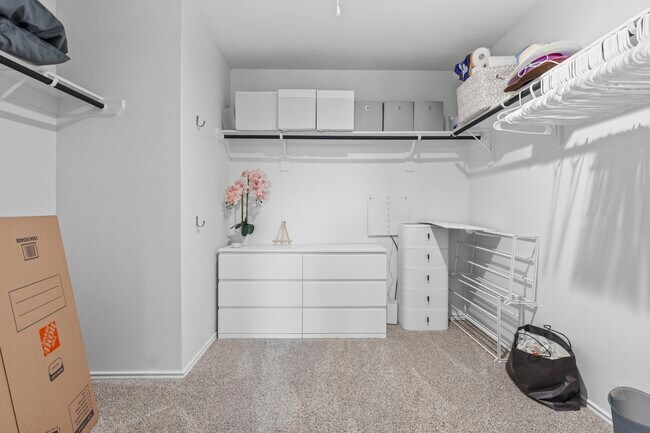 Building Photo - 31234 Yatesbury Ln