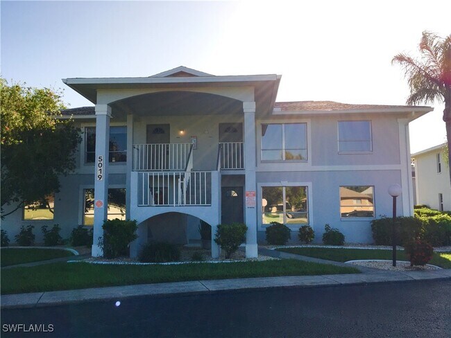 Primary Photo - 5019 SW 16th Pl