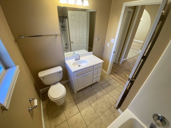 Building Photo - 6012 Remington N Cir