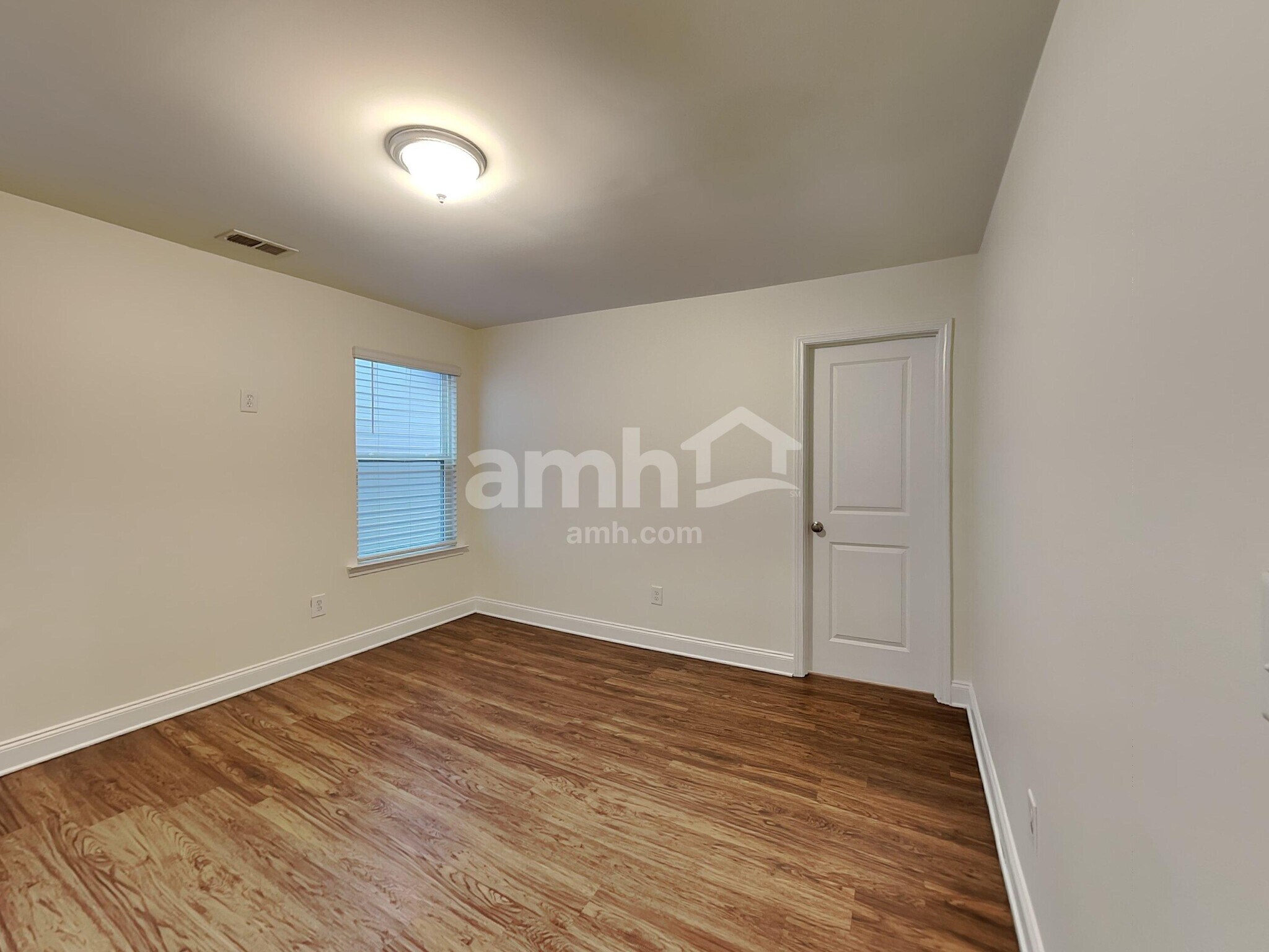 Building Photo - 1882 Weatherbrook Cir