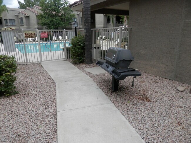 Building Photo - Beautiful 2 bed/2bath condo in Scottsdale!!